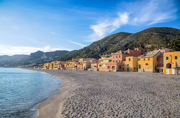 Passeggiate invernali: 6 itinerari mozzafiato nella Riviera Ligure di Ponente