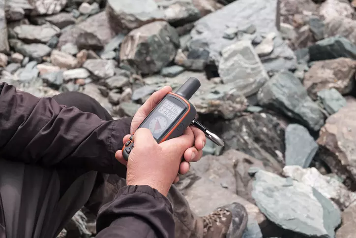 Crescono le Richieste di Soccorso Satellitare in Aree Remote: Il Report Garmin inReach 2025