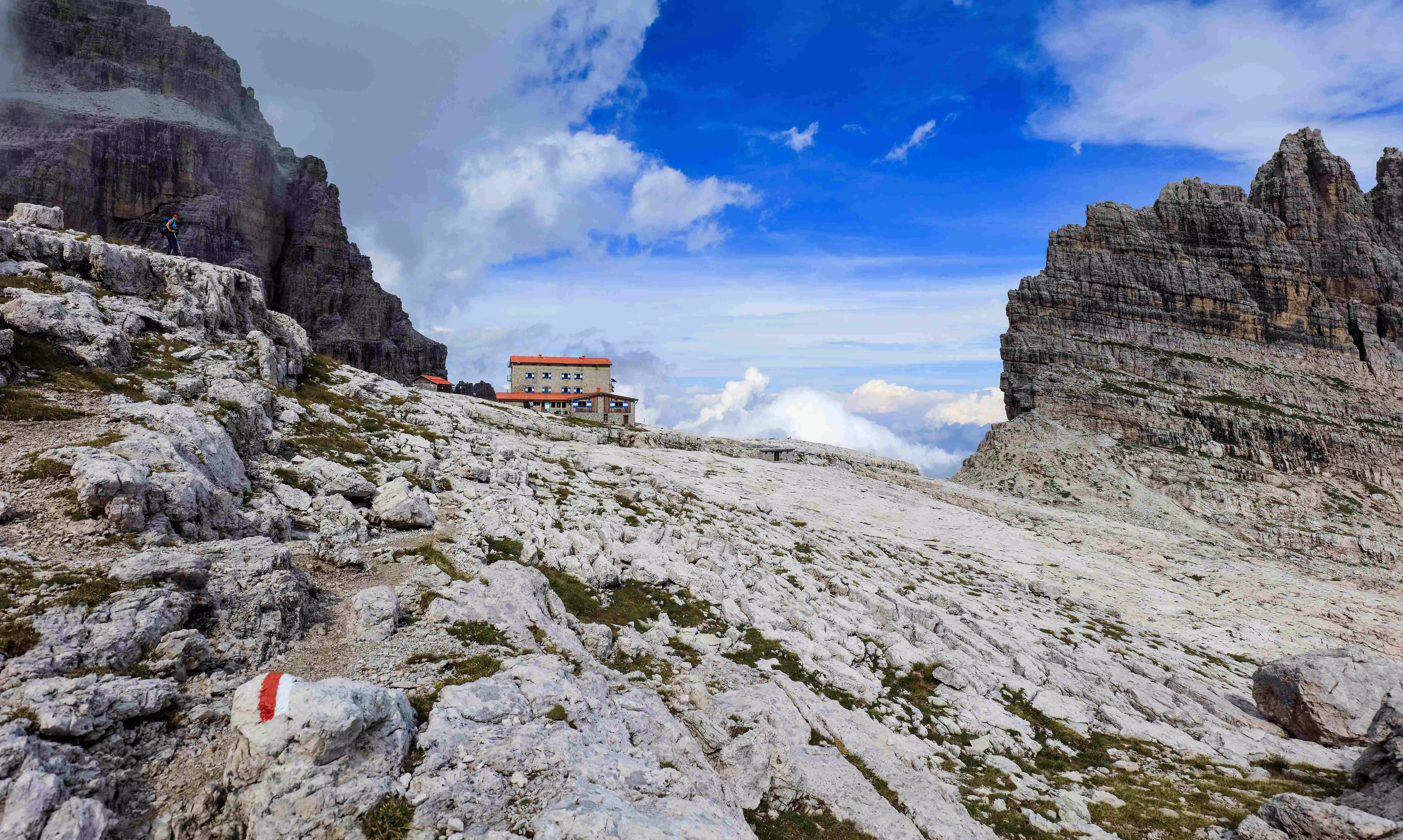 Trentino: Tre Percorsi Storici tra Natura e Memoria