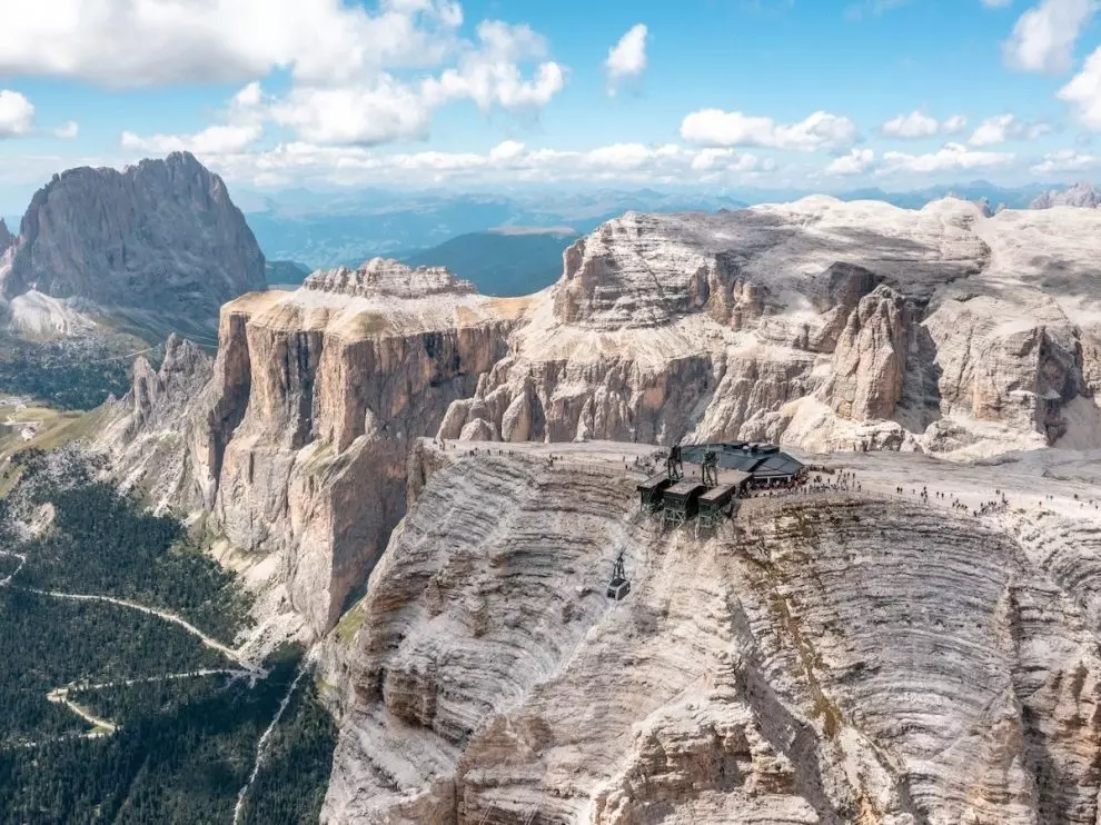 Val di Fassa-Carezza: Una Stagione Estiva Ricca di Avventura e Novità nelle Dolomiti