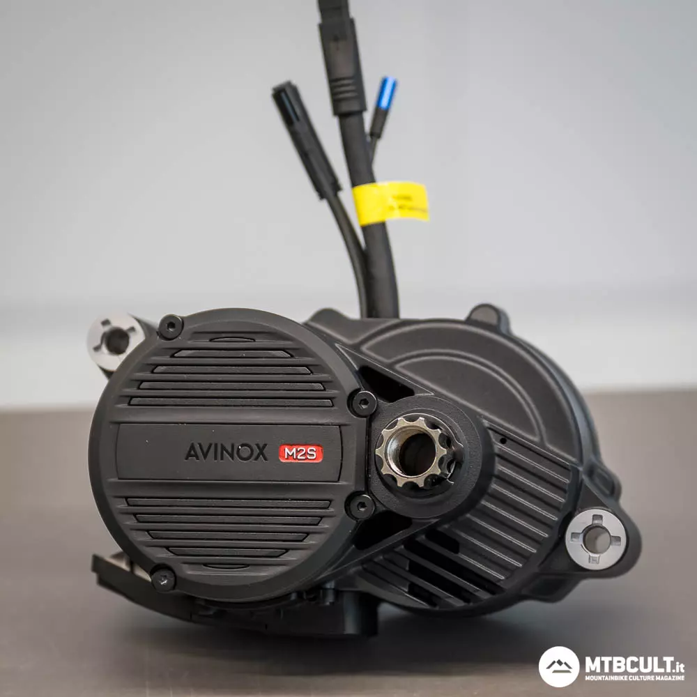 La Ragione Dietro l'Aumento di Potenza di Avinox per le E-MTB