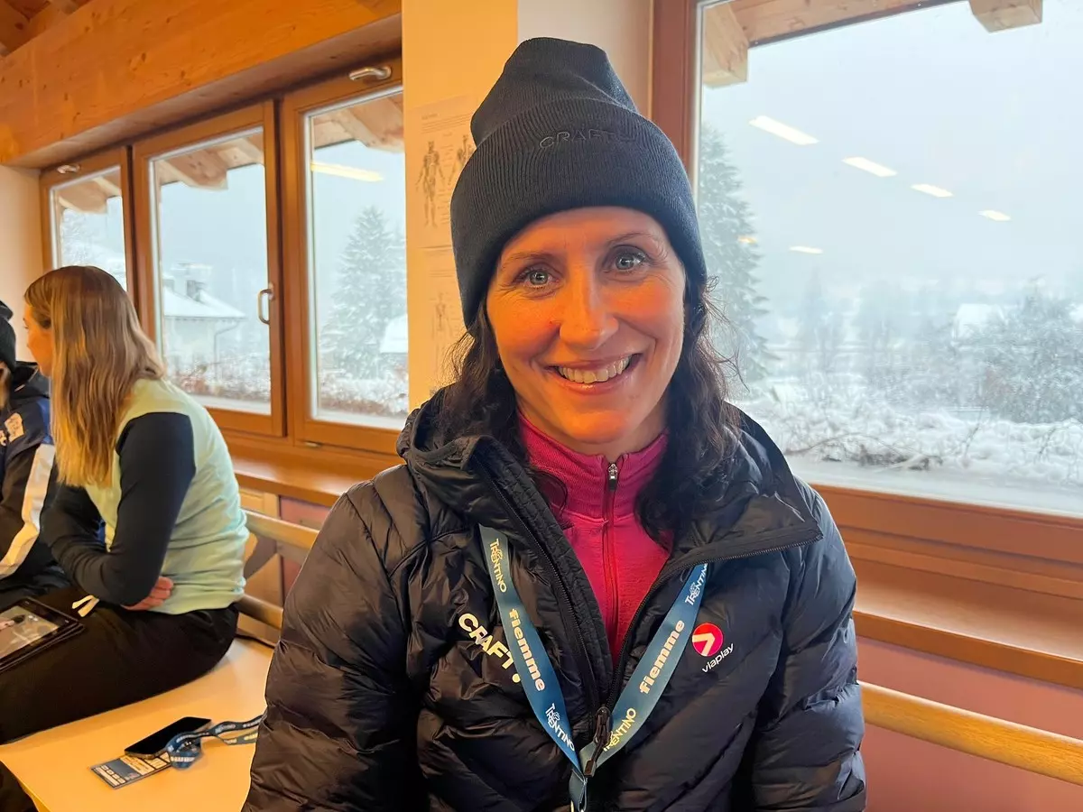 Marit Bjoergen Esorta Heidi Weng a Concentrarsi sugli Sci di Fondo Anziché sulla Corsa