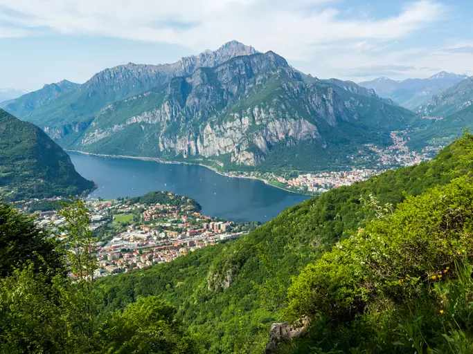 Itinerari Estivi Vicino a Milano: 5 Percorsi Tra Natura e Tradizioni