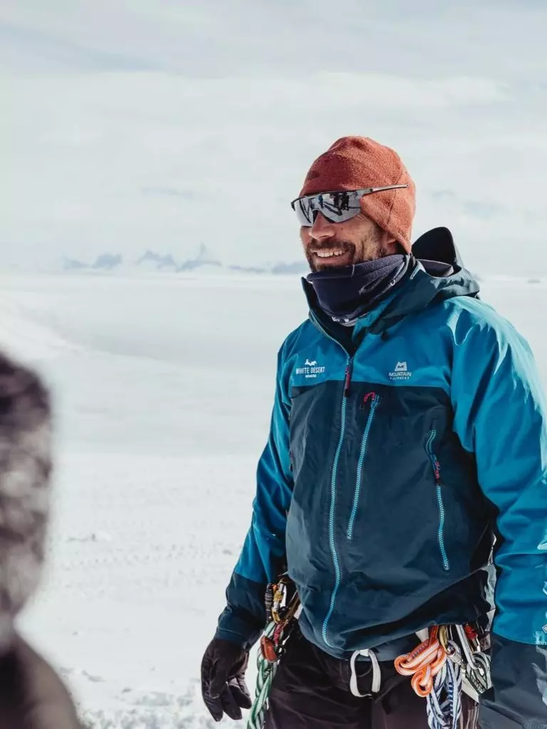 Spedizione Alpinistica: Česen e Woerle Mirano alla Traversata del Gasherbrum I in Pakistan