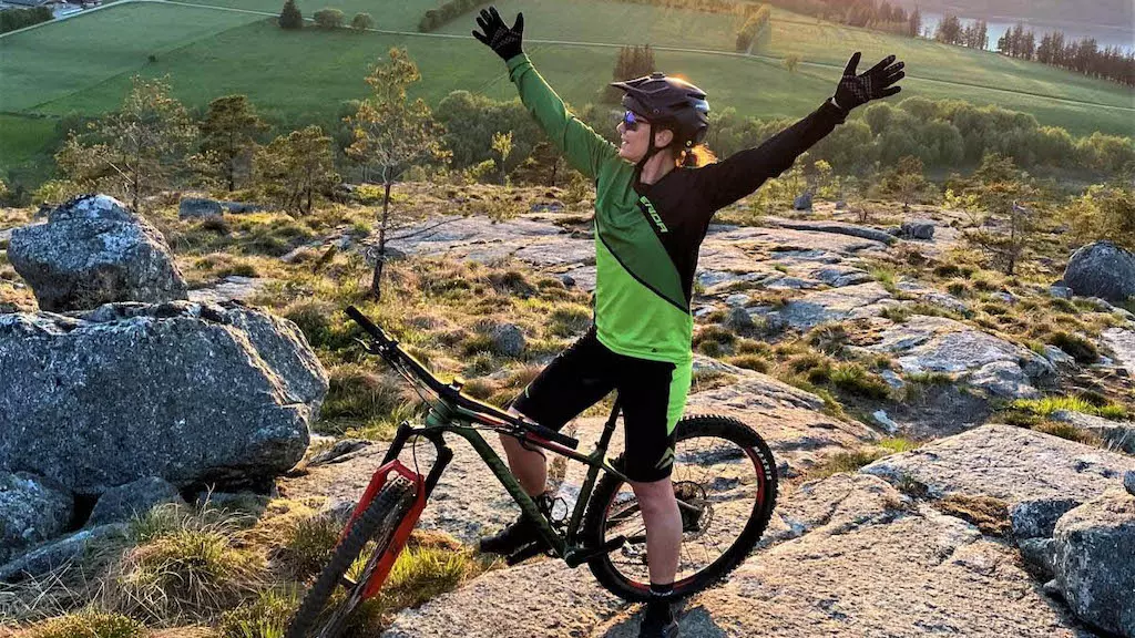 Gunn-Rita Dahle Flesjå: La leggenda della Mountain Bike madrina dei Mondiali Marathon 2026