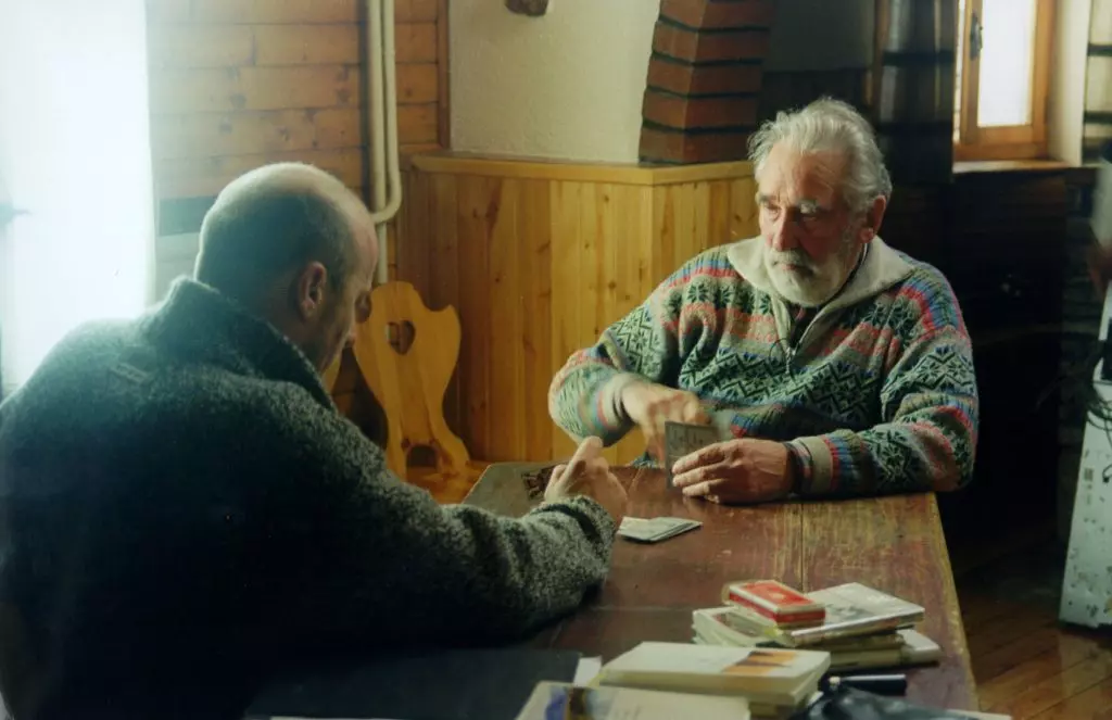 Mario Rigoni Stern: L'Anima Montanara tra Letteratura e Impegno Civile