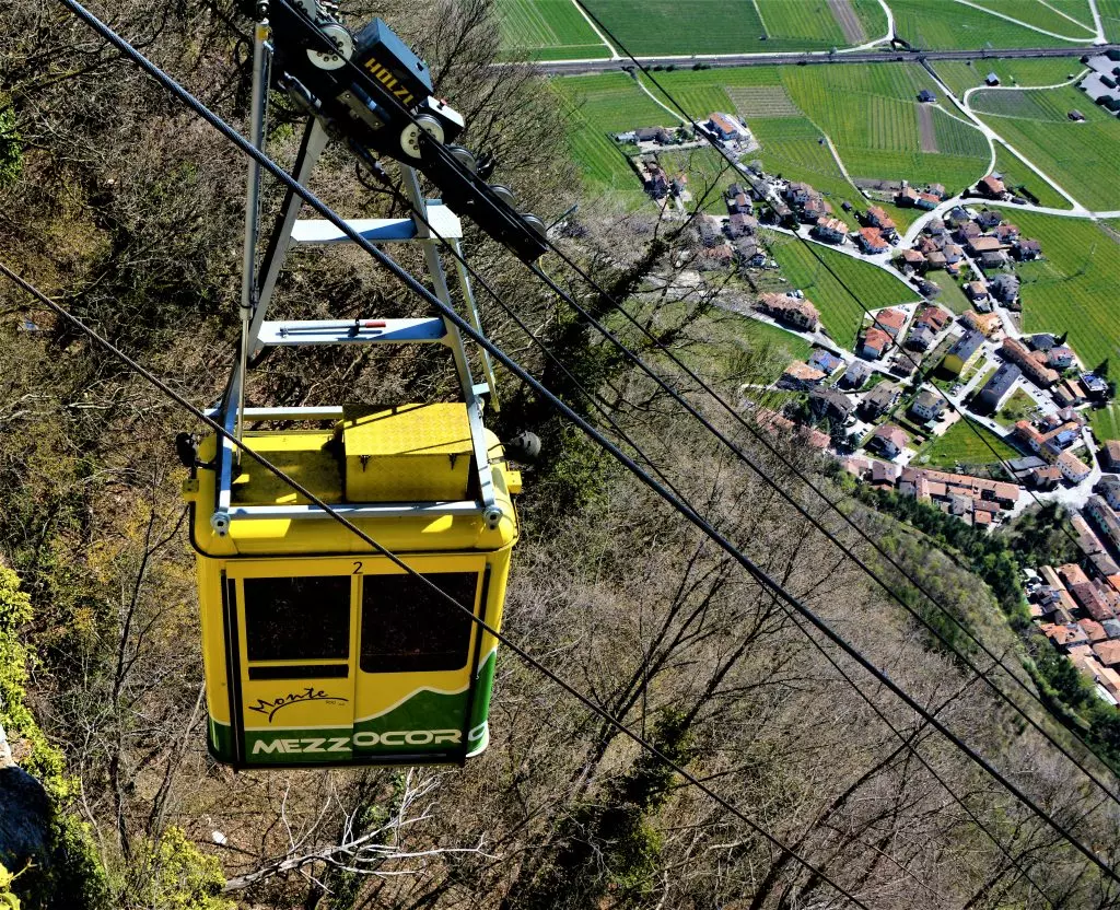 Mezzocorona: Addio alla storica funivia, un nuovo futuro per il Monte