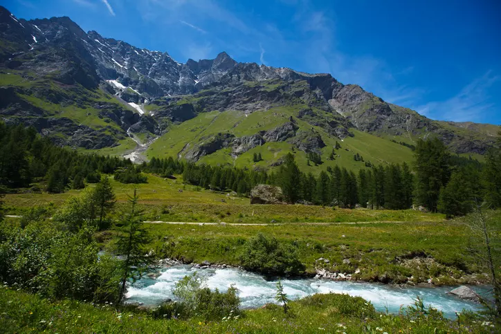 Rhêmes in Estate: Un Rifugio di Freschezza e Bellezza Naturale