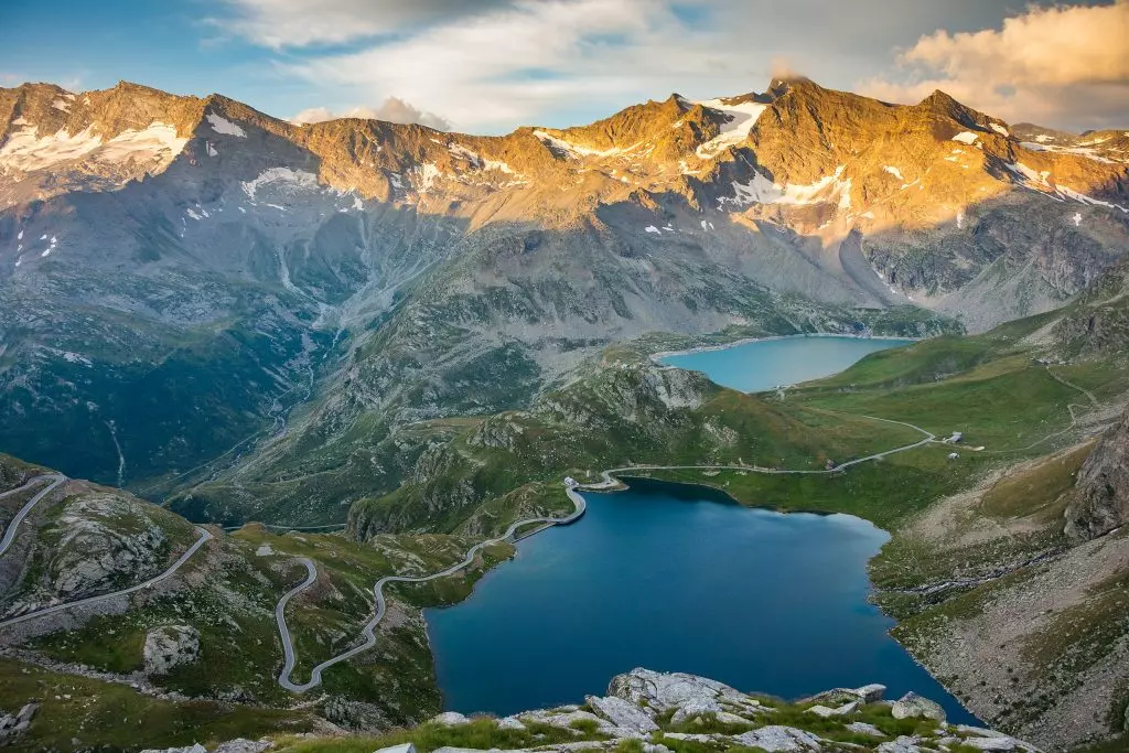 Regolamentazione degli Accessi al Colle del Nivolet: Armonia tra Turismo e Conservazione Naturale