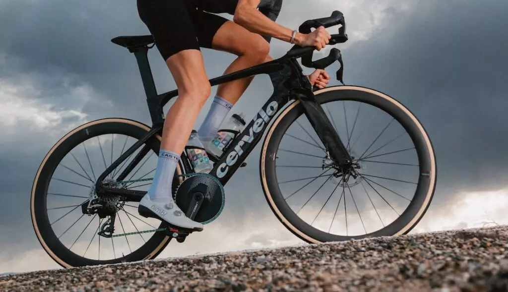 Cervélo S5 2027: Estetica Rinnovata e Allestimento Ultraleggero da 6,8 kg
