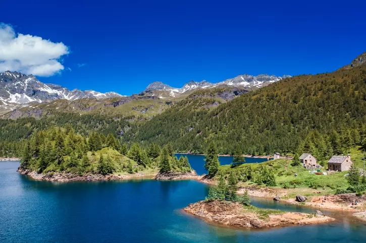 Il Percorso Circolare del Lago di Devero: Un Itinerario Alpino nella Val d'Ossola