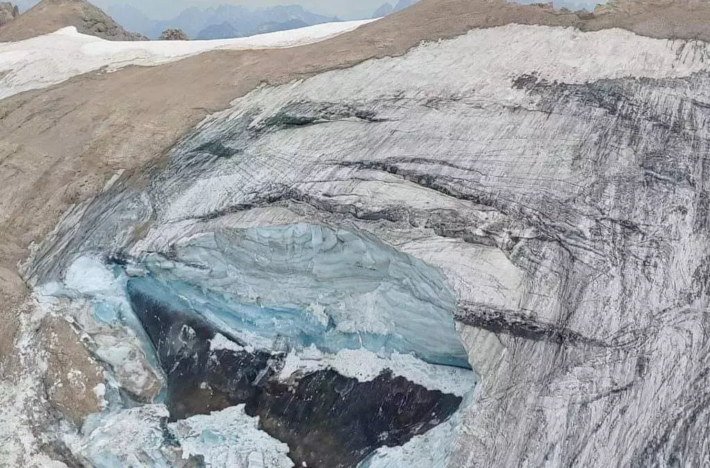 Crollo della Marmolada: Un'Analisi Profonda delle Cause e la Nascita di un Nuovo Strumento di Prevenzione