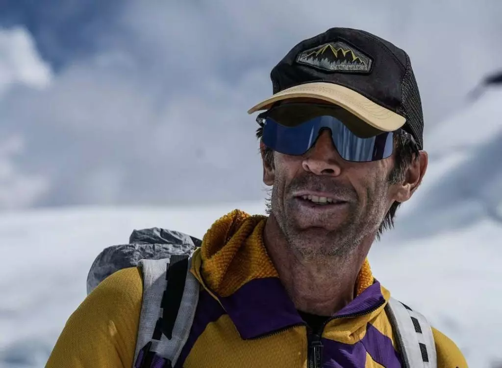 Hervé Barmasse Conclude 'Endurance Italia': Un'Odissea Italiana Senza Motori