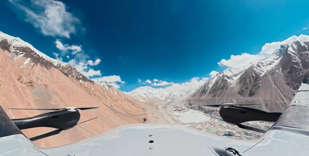 Il DJI EV50 supera l'Everest: un drone per esplorare l'alta atmosfera himalayana