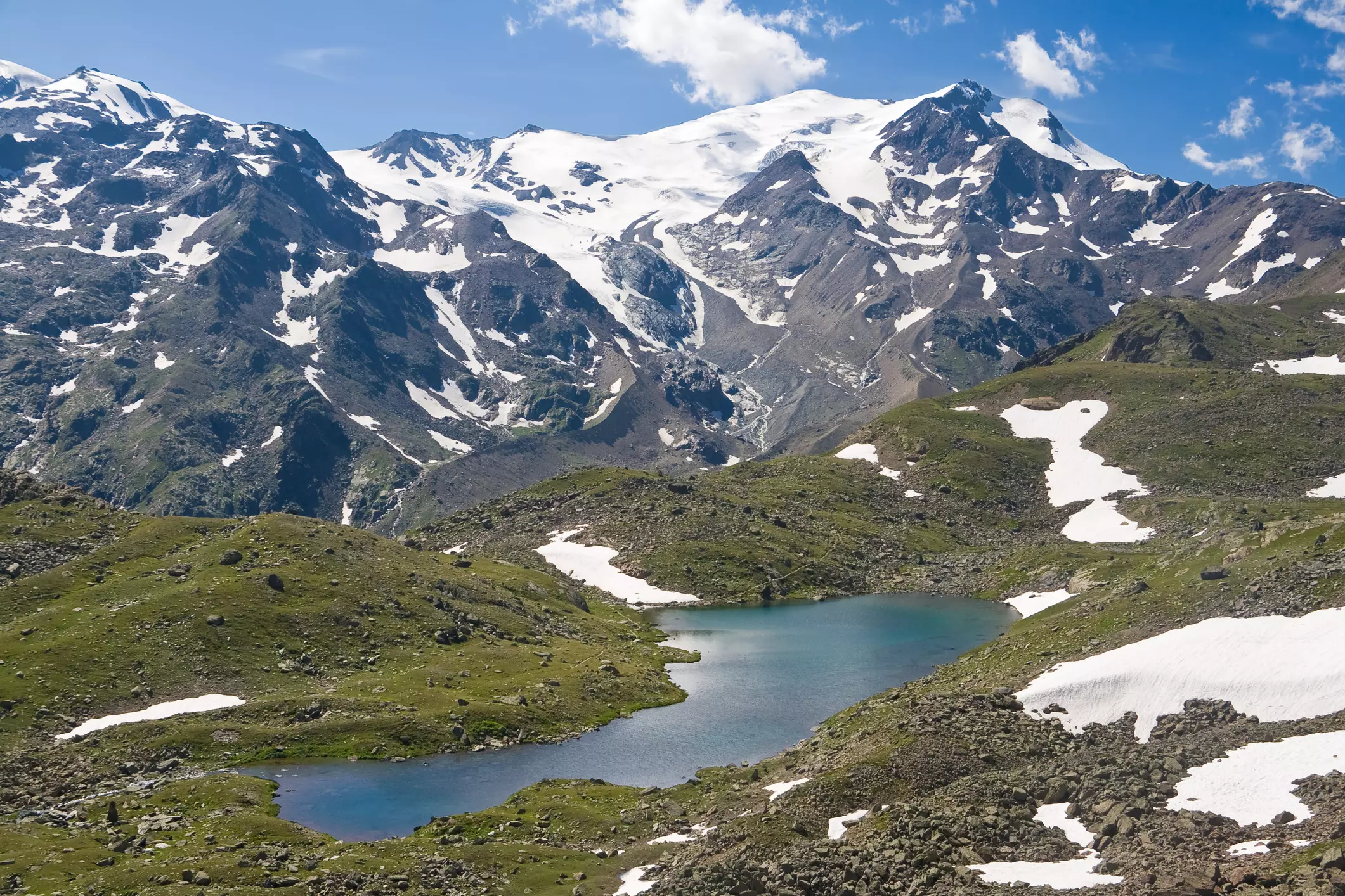 Avventura Glaciale: Un Trekking Epico di Tre Giorni nel Parco Nazionale dello Stelvio