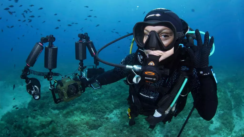 L'Odissea Subacquea di Ilaria Mariagiulia Rizzuto: Tra Passione e Conservazione